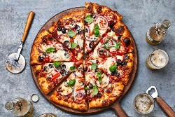 Oven baked pizza